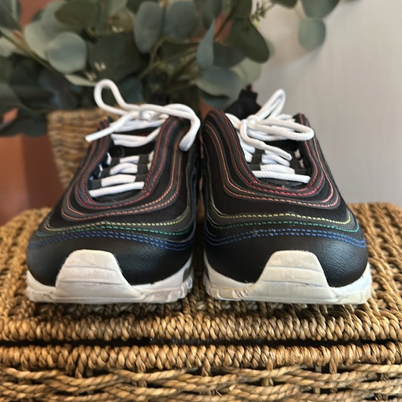 Nike | Air Max 97 | women’s | black | rainbow stitching | 6.5 | tennis Shoes - Picture 7 of 15